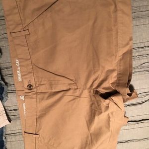 Gap khaki shorts